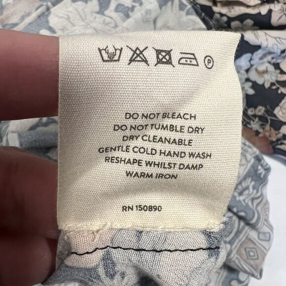 Spell and The Gypsy Sz XS Amethyst Playdress Floral Long Sleeve in Nightfall - Picture 11 of 14